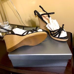 Prada cute women’s black sandals with bow tie front